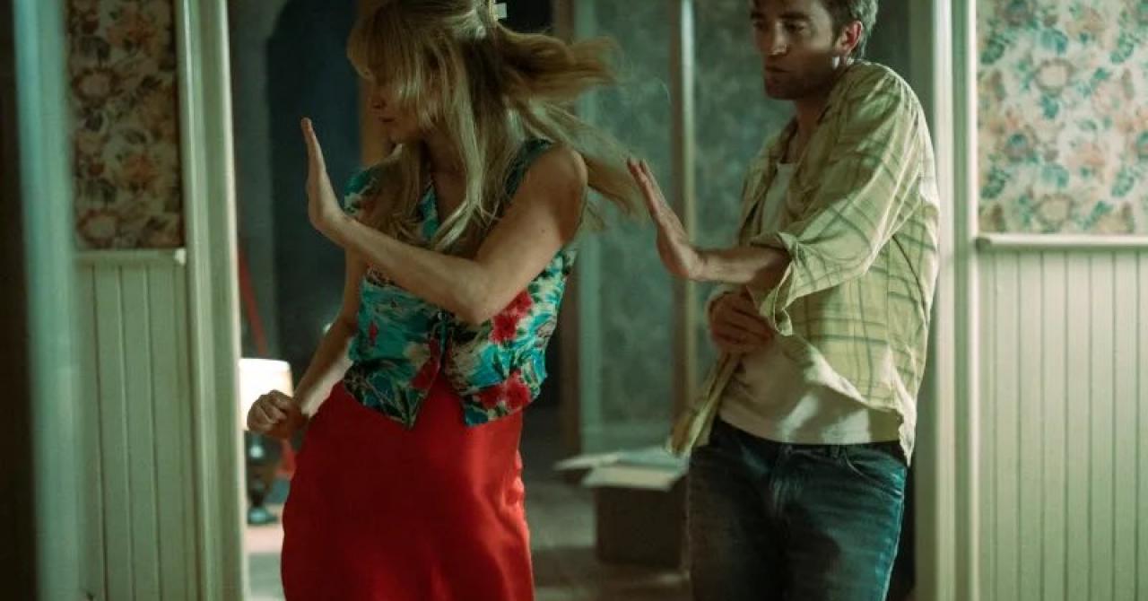 First images of Jennifer Lawrence and Robert Pattinson at Lynne Ramsay