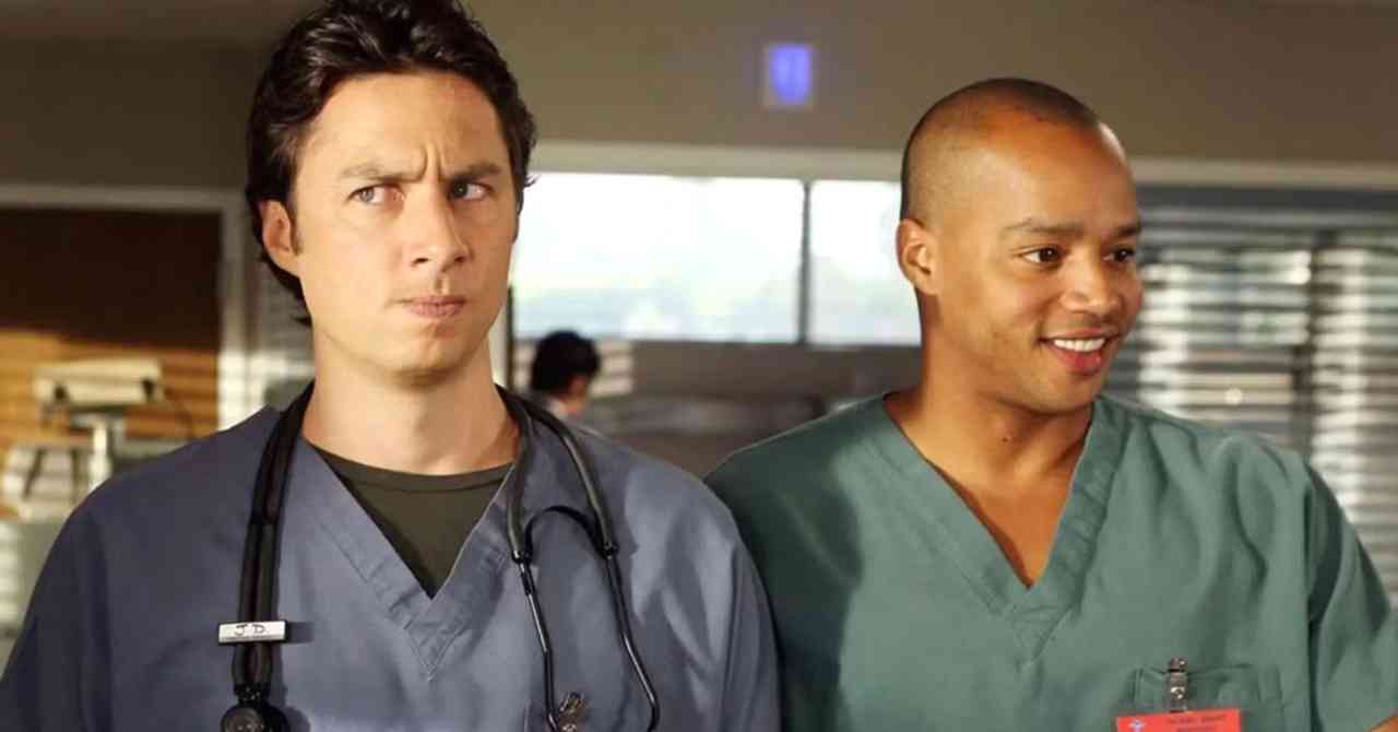 It's official, scrubs is back: who comes back to the casting?