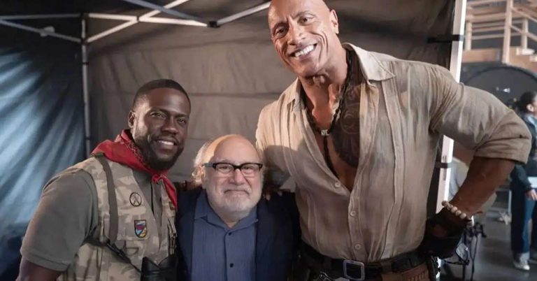 Dwayne Johnson announces the end of filming on Jumanji 3… for Danny DeVito