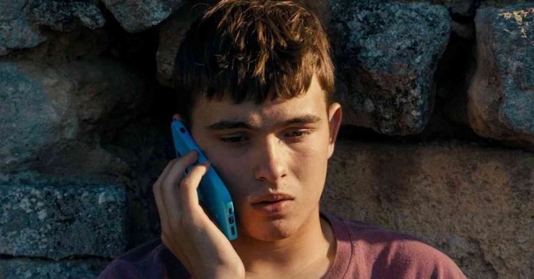 Enzo on Canal Plus: a story of work and desire (review)