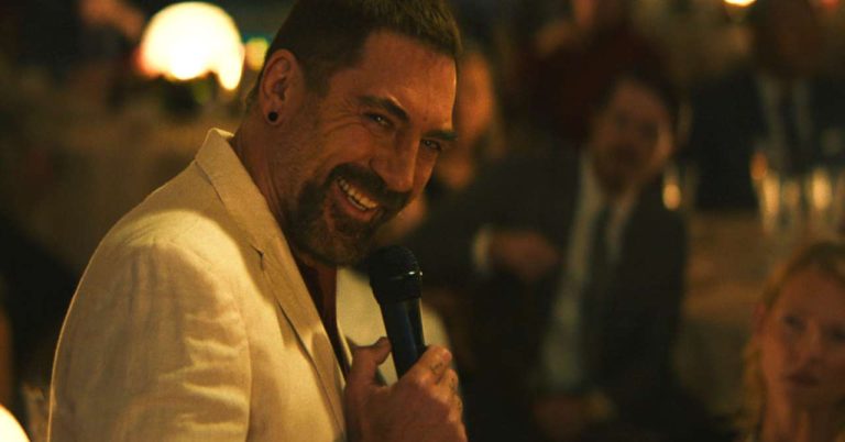 First images of Javier Bardem in the remake of Nerves on Raw