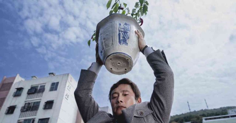 No Other Choice: A Black Comedy Masterpiece (review)