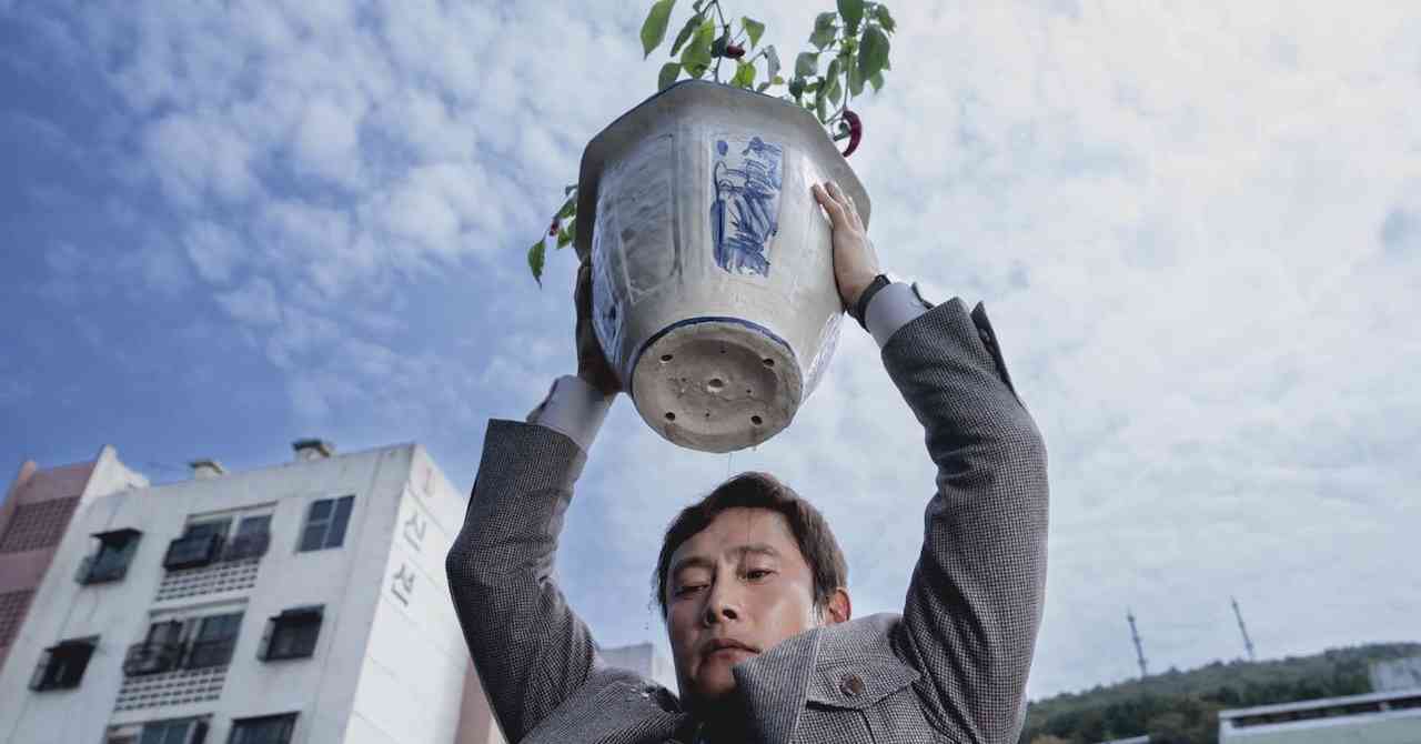 No Other Choice: A Black Comedy Masterpiece (review)