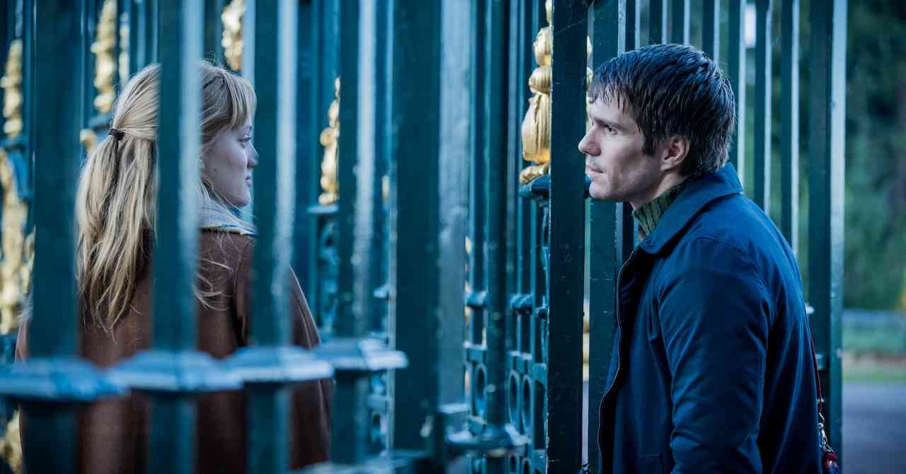 Two pianos on VOD: a peak of romance (review)