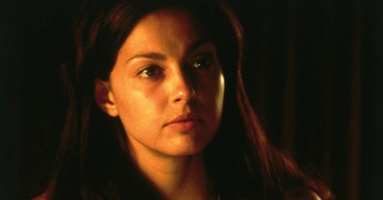 Ashley Judd returns to The Collector and questions the film