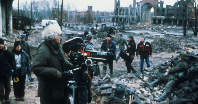 Jean-Jacques Annaud reveals the secrets of his films at the Jérôme Seydoux-Pathé Foundation