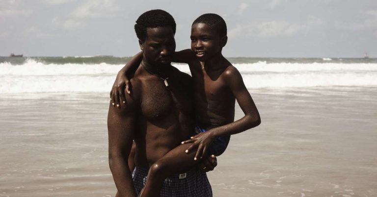 One day with my father: the revelation of a filmmaker (review)
