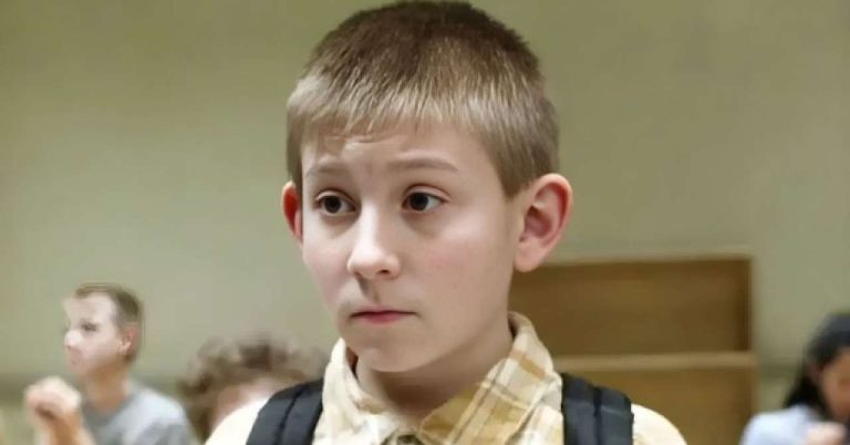 Justin Berfield comments on the absence of Erik Per Sullivan in the new Malcolm: “Leave him alone!”
