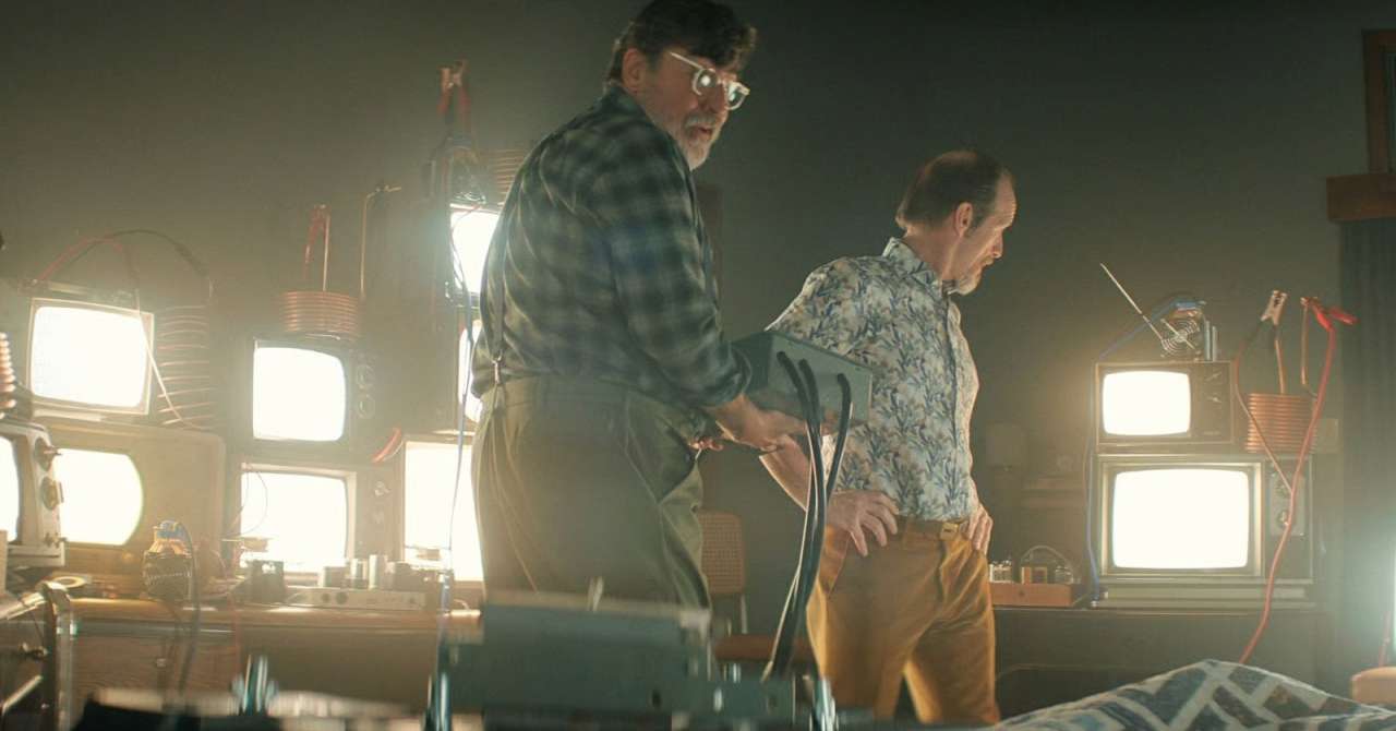 The Boroughs: the nice surprise from the creators of Stranger Things before leaving (review)