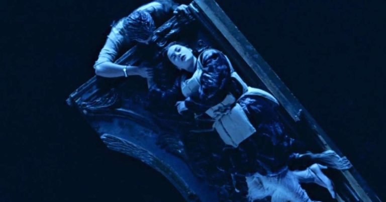 James Cameron settles the debate: Jack could perhaps have survived in Titanic
