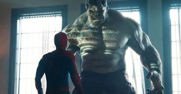 Spider-Man vs. Hulk in New Brand New Day Trailer
