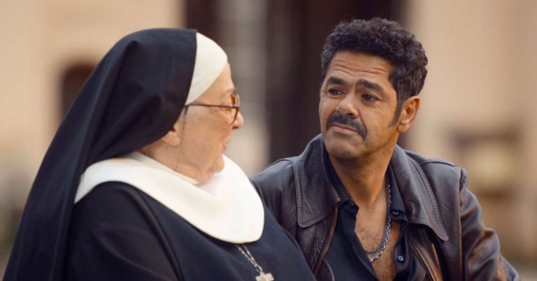 Trailer for Tombé du Ciel with Josiane Balasko and Jamel Debbouze

