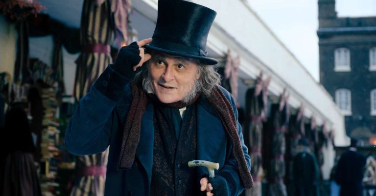 Johnny Depp becomes Scrooge and creates buzz at Comic-Con: trailer
