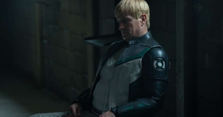 Lanterns: who is Guy Gardner really? Nathan Fillion's explanations

