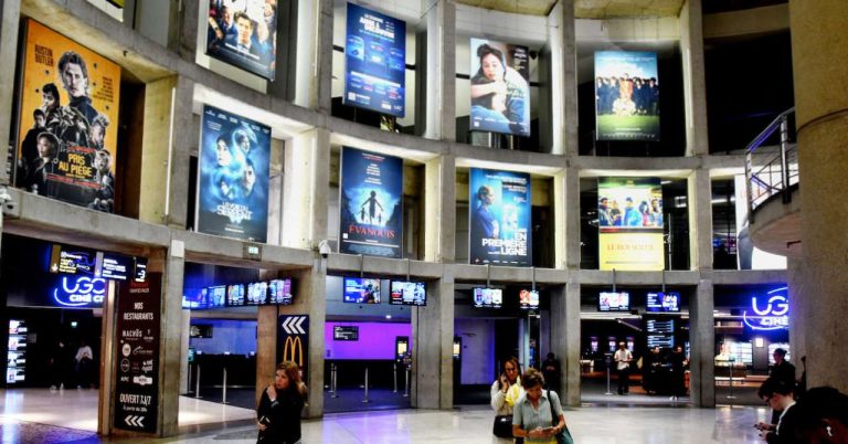 More cinema screenings accessible to people with disabilities in 2027?
