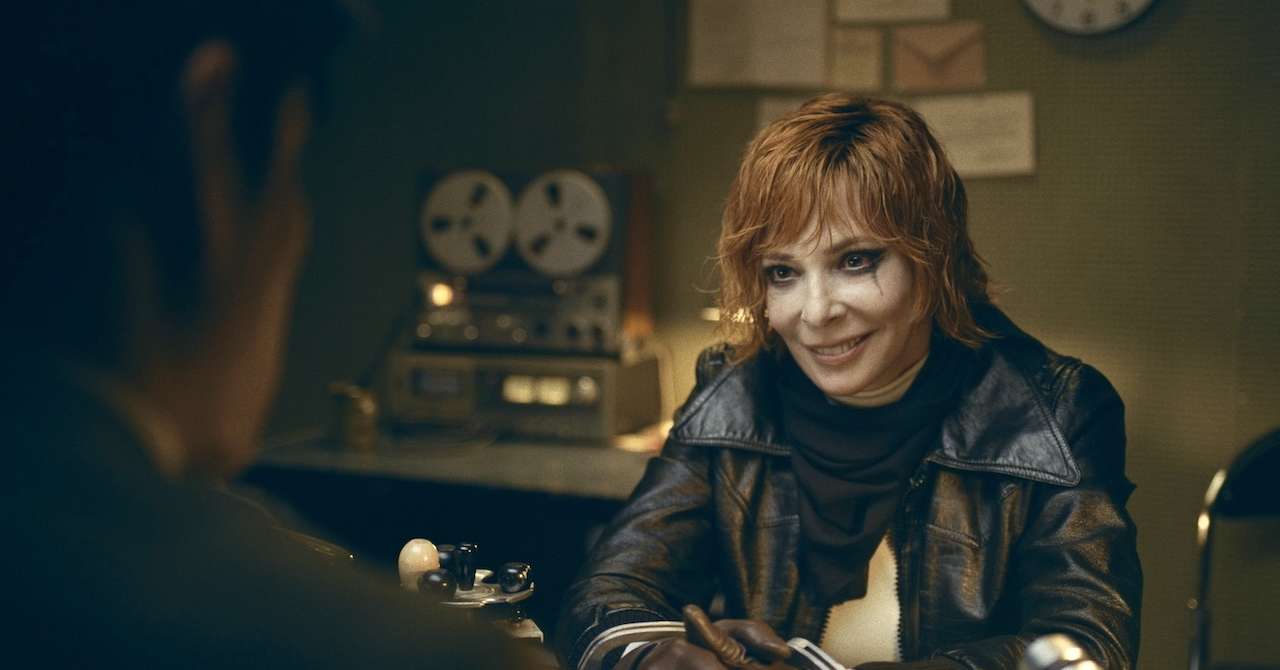 Mylène Farmer entrusts her new clip to the directors of Atomik Circus
