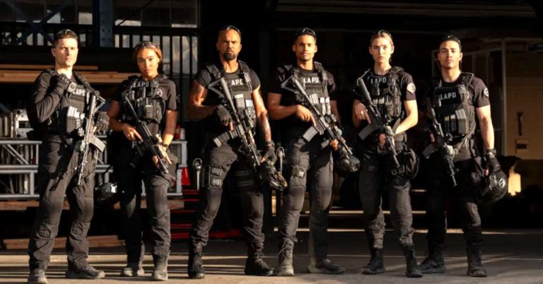 SWAT Exiles: Shemar Moore returns to service in the trailer for the spin-off
