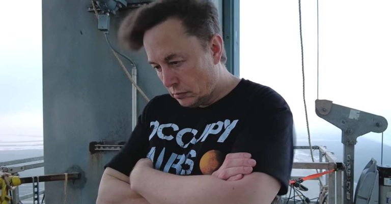 Uplifting trailer for Elon Musk documentary
