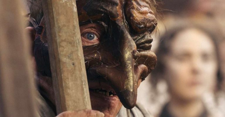 Vincent Cassel as Quasimodo: first images
