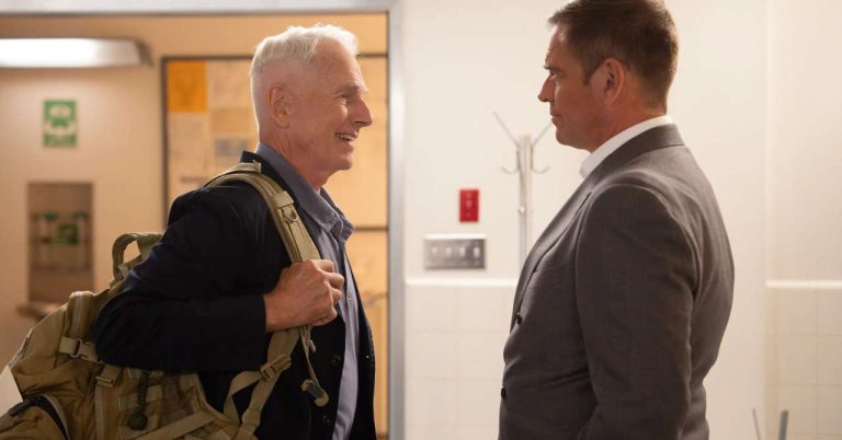10 years later, Mark Harmon and Michael Weatherly reunite in NCIS
