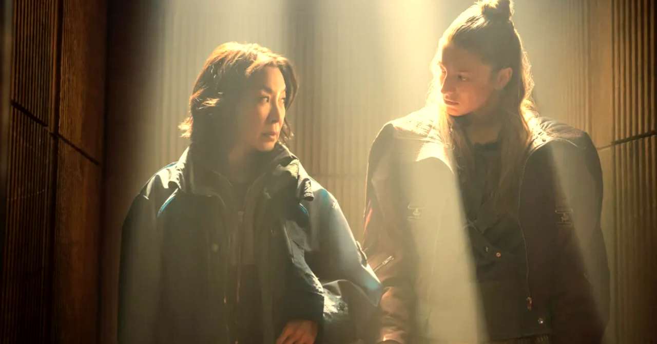 Blade Runner 2099: Michelle Yeoh and Hunter Schafer hunted in the trailer