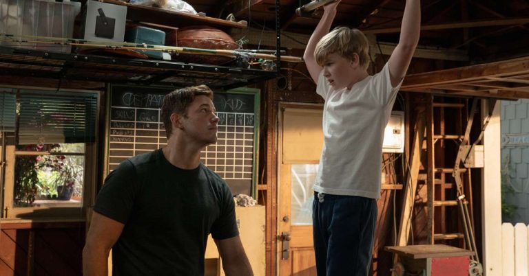 Chris Pratt trains his nephew in Warrior Kid: trailer
