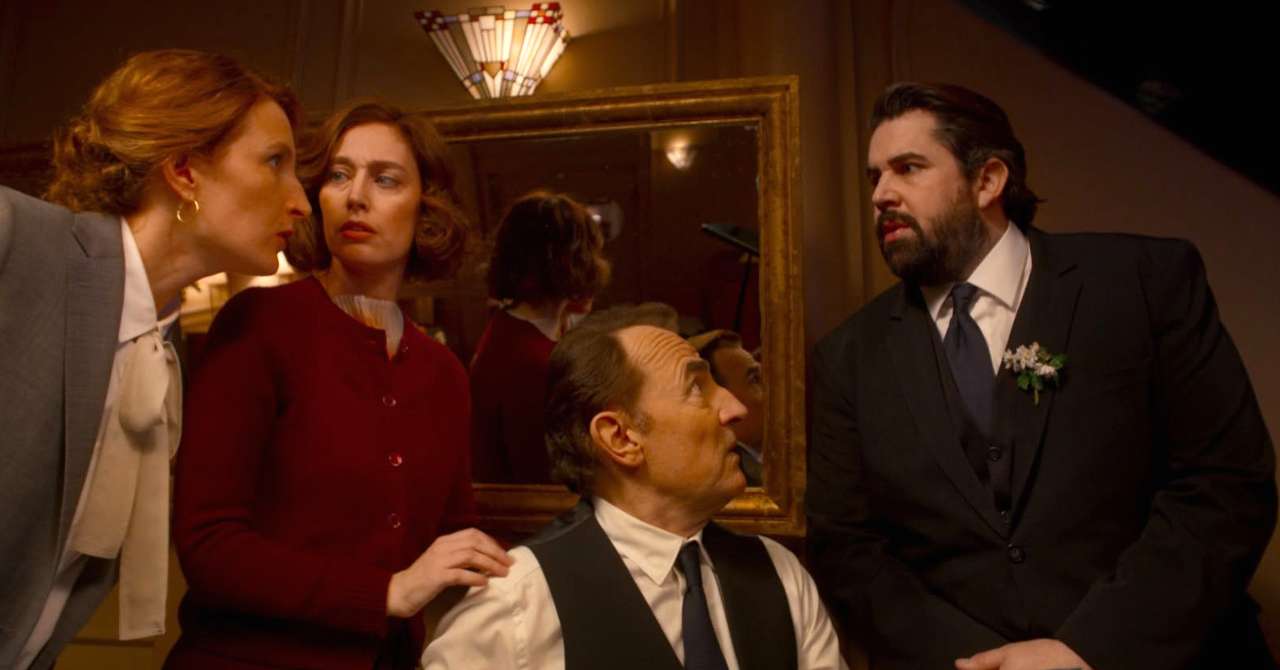 Mom must be burned: Albert Dupontel unveils the trailer for his new film