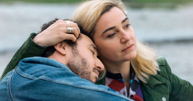 Nina Meurisse and Sofian Khammes face the desire to have children in What Leads Us to You: trailer

