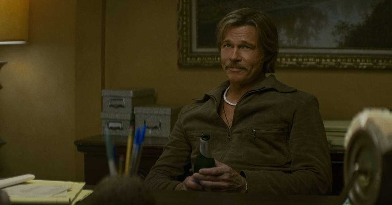 The film about Cliff Booth finally reveals its first official photos with Brad Pitt and the entire cast