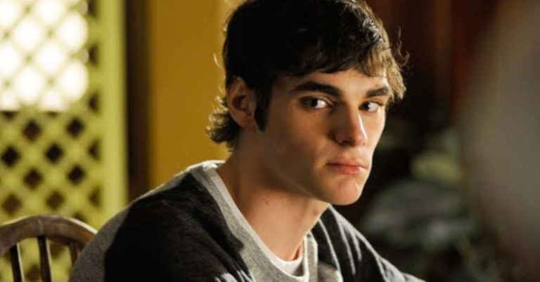 Walter White's son in Breaking Bad is dead: RJ Mitte was 34
